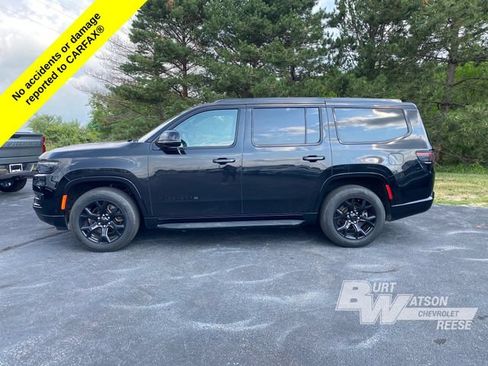 Used 2024 Jeep Wagoneer Series II AWD/4WD image 5