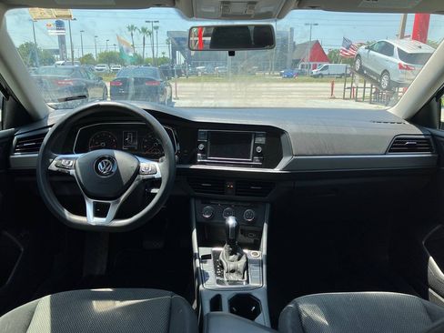 Used 2019 Volkswagen Jetta S FWD image 5