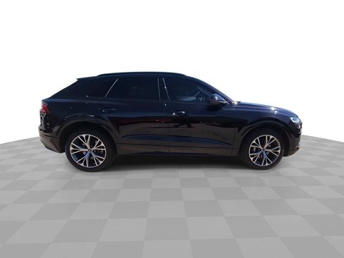 Used 2021 Audi Q8 Premium w/ Black Optic Package AWD/4WD image 9