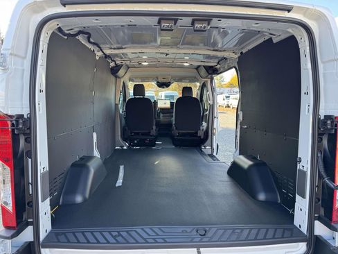 New 2026 Ford Transit 250 Low Roof w/ Load Area Protection Package RWD image 11