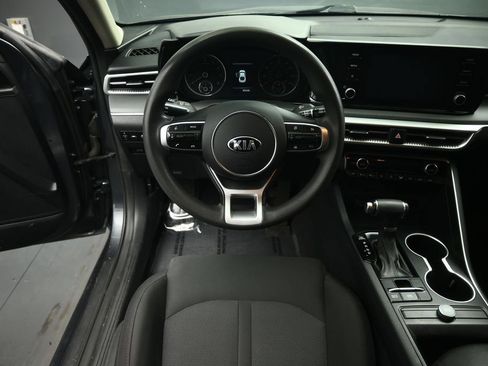 Used 2021 Kia K5 LXS FWD image 5