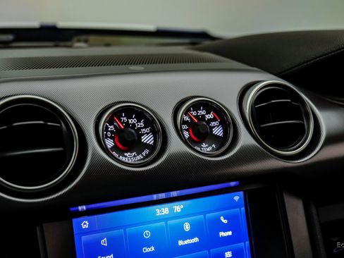 Used 2022 Ford Mustang Shelby GT500 w/ Technology Package image 67