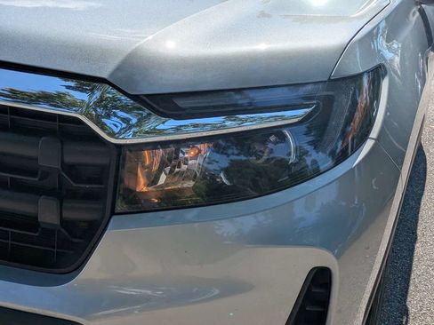 Used 2025 Honda Ridgeline RTL image 9