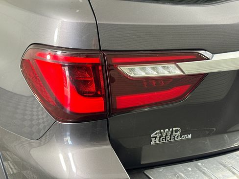 Used 2024 INFINITI QX80 Luxe image 36