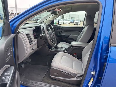 Used 2018 GMC Canyon 2WD Crew Cab w/ Convenience Package image 17
