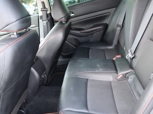 Used 2023 Nissan Altima 2.5 SR AWD/4WD image 17