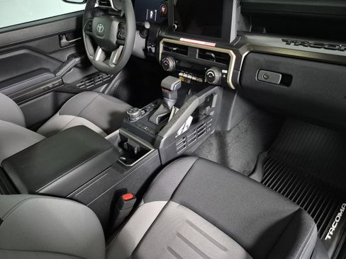 New 2025 Toyota Tacoma TRD Off-Road image 49