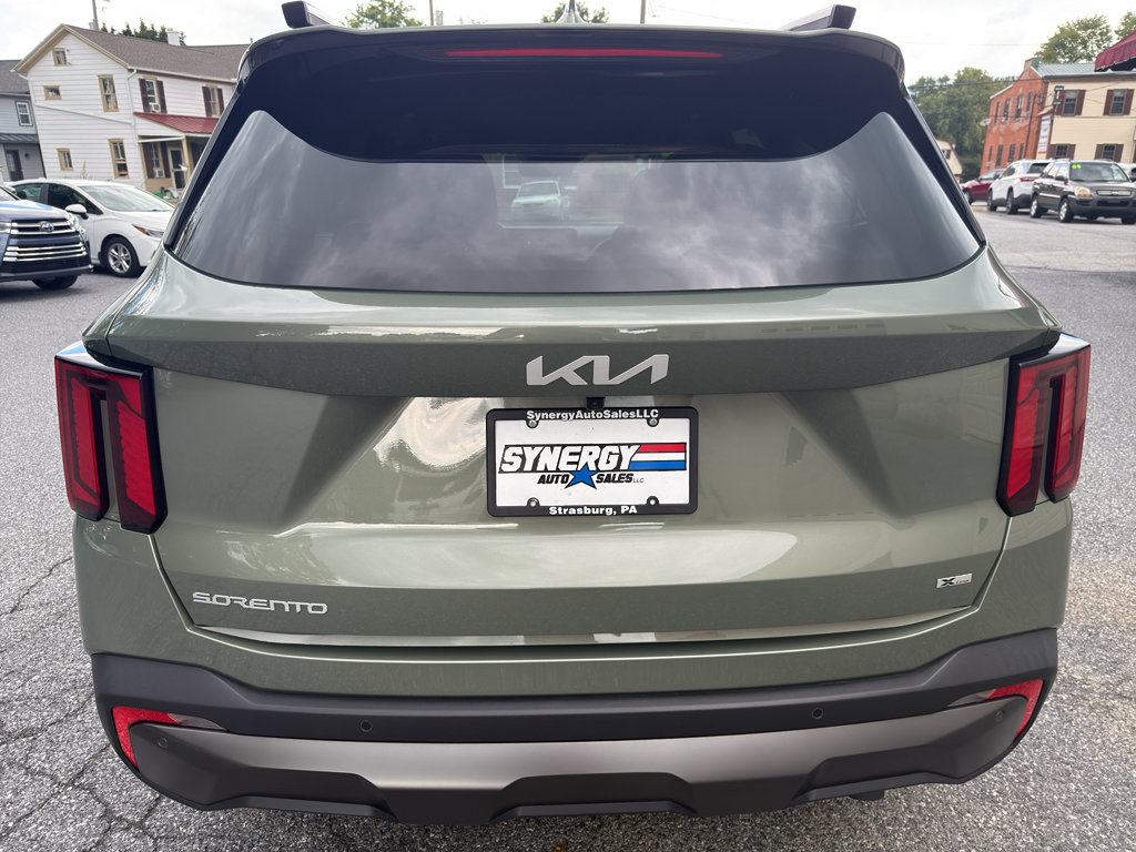 Used 2024 Kia Sorento SX AWD/4WD image 4