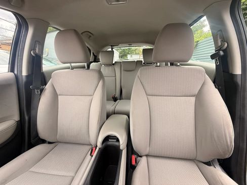 Used 2018 Honda HR-V LX image 23