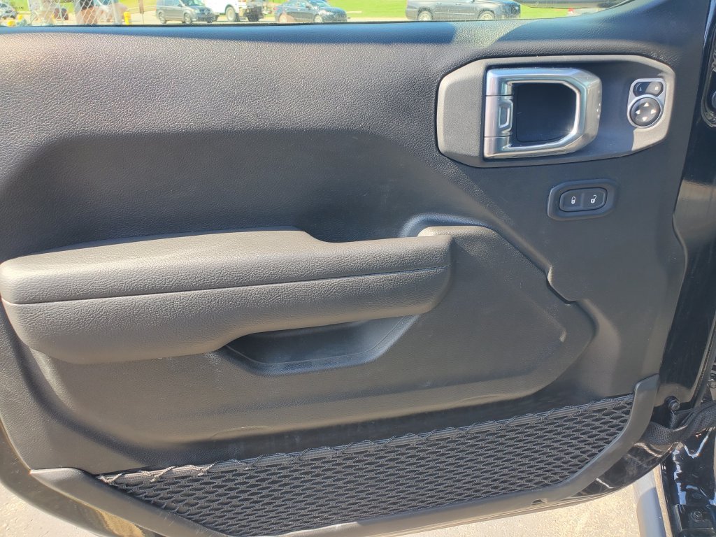 Used 2025 Jeep Wrangler Unlimited Sport S 4xe AWD/4WD image 21