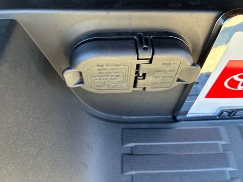 New 2026 Toyota Tacoma SR5 image 37