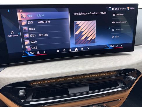 Used 2025 BMW 330i xDrive Sedan w/ Premium Package image 63