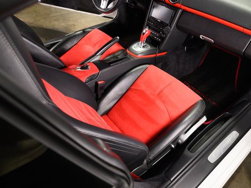 Used 2009 Porsche Cayman S image 38