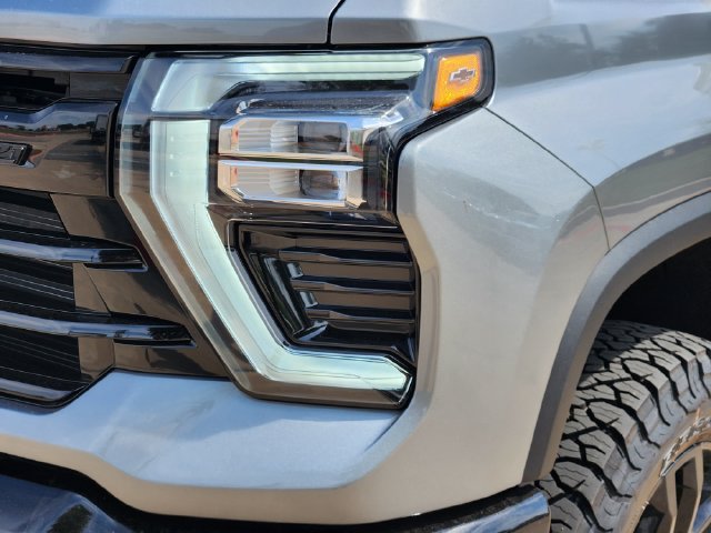 New 2026 Chevrolet Silverado 2500 LTZ w/ Trail Boss Package AWD/4WD image 17