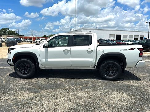 New 2026 Nissan Frontier PRO-4X w/ Pro Premium Package AWD/4WD image 5