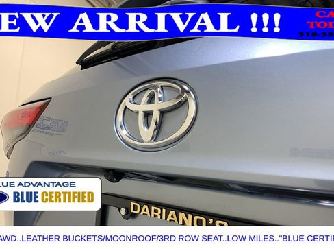 Used 2020 Toyota Highlander XLE image 19