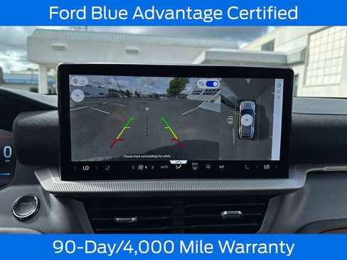 Used 2026 Ford Explorer ST-Line w/ ST-Line Street Pack AWD/4WD image 22