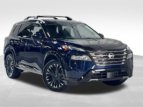Used 2025 Nissan Rogue Platinum w/ Platinum Premium Package AWD/4WD image 1