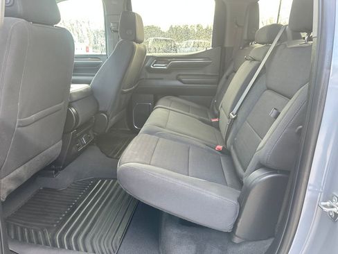 Used 2024 GMC Sierra 1500 Elevation AWD/4WD image 12