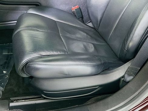 Used 2018 Lincoln Continental Select FWD image 25