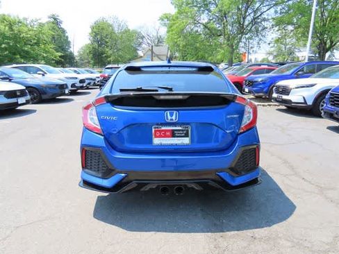 Used 2018 Honda Civic Sport image 5