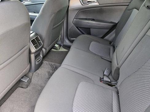 New 2026 Kia Sportage LX FWD image 19