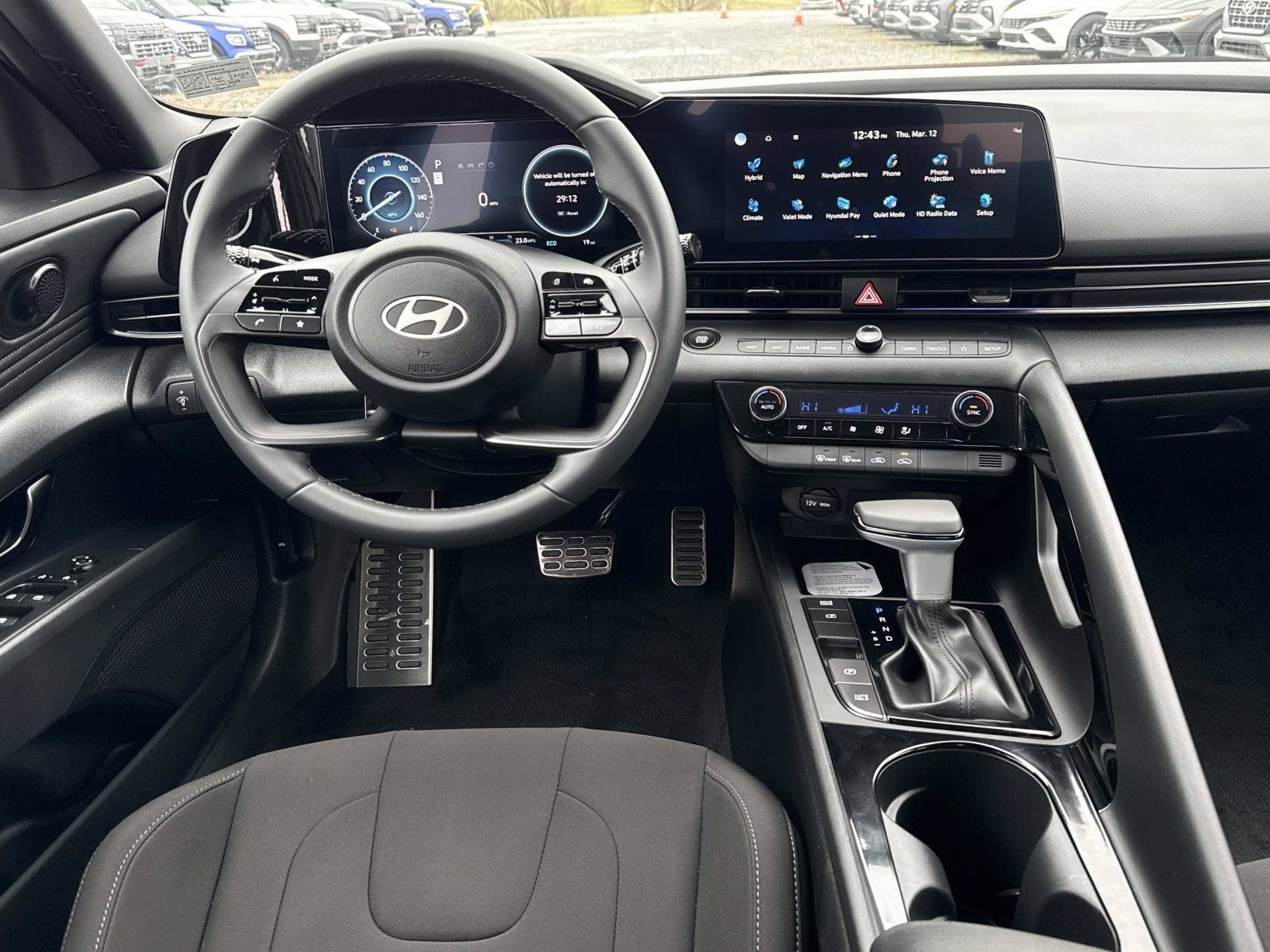 New 2026 Hyundai Elantra SEL w/ Cargo Package FWD image 2