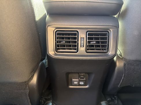 Certified 2023 Toyota RAV4 SE image 5