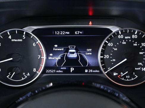 Certified 2023 Nissan Rogue SV image 16