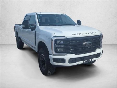 Used 2024 Ford F250 Lariat w/ Lariat Ultimate Package image 3