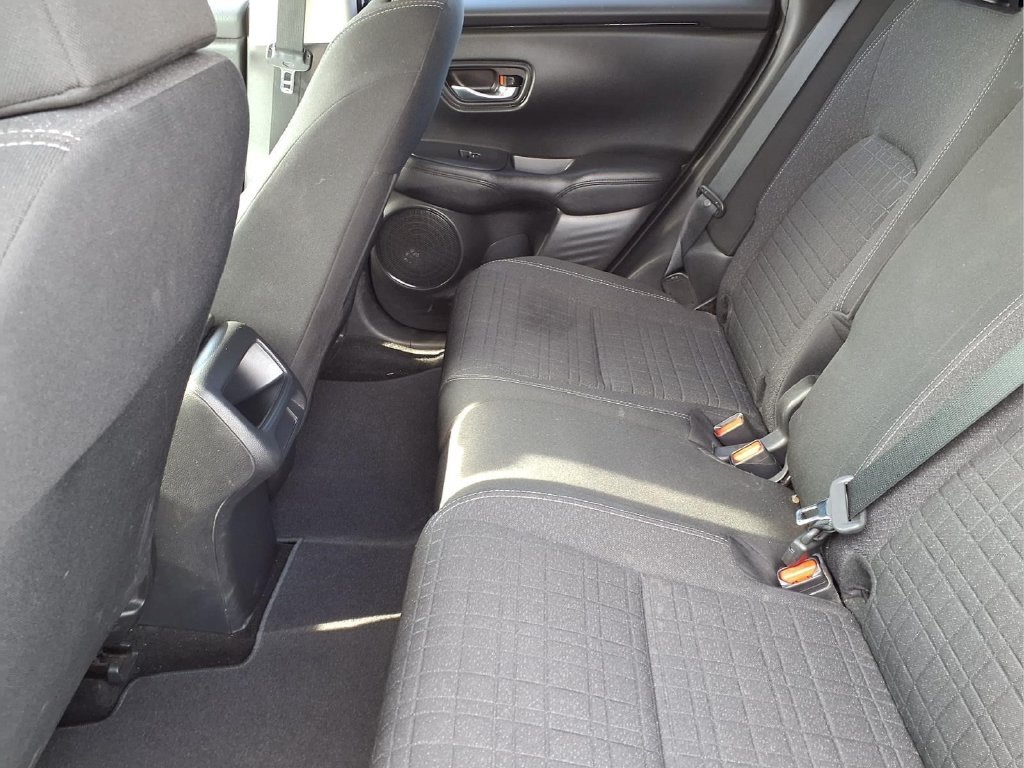 Certified 2025 Honda HR-V LX image 11