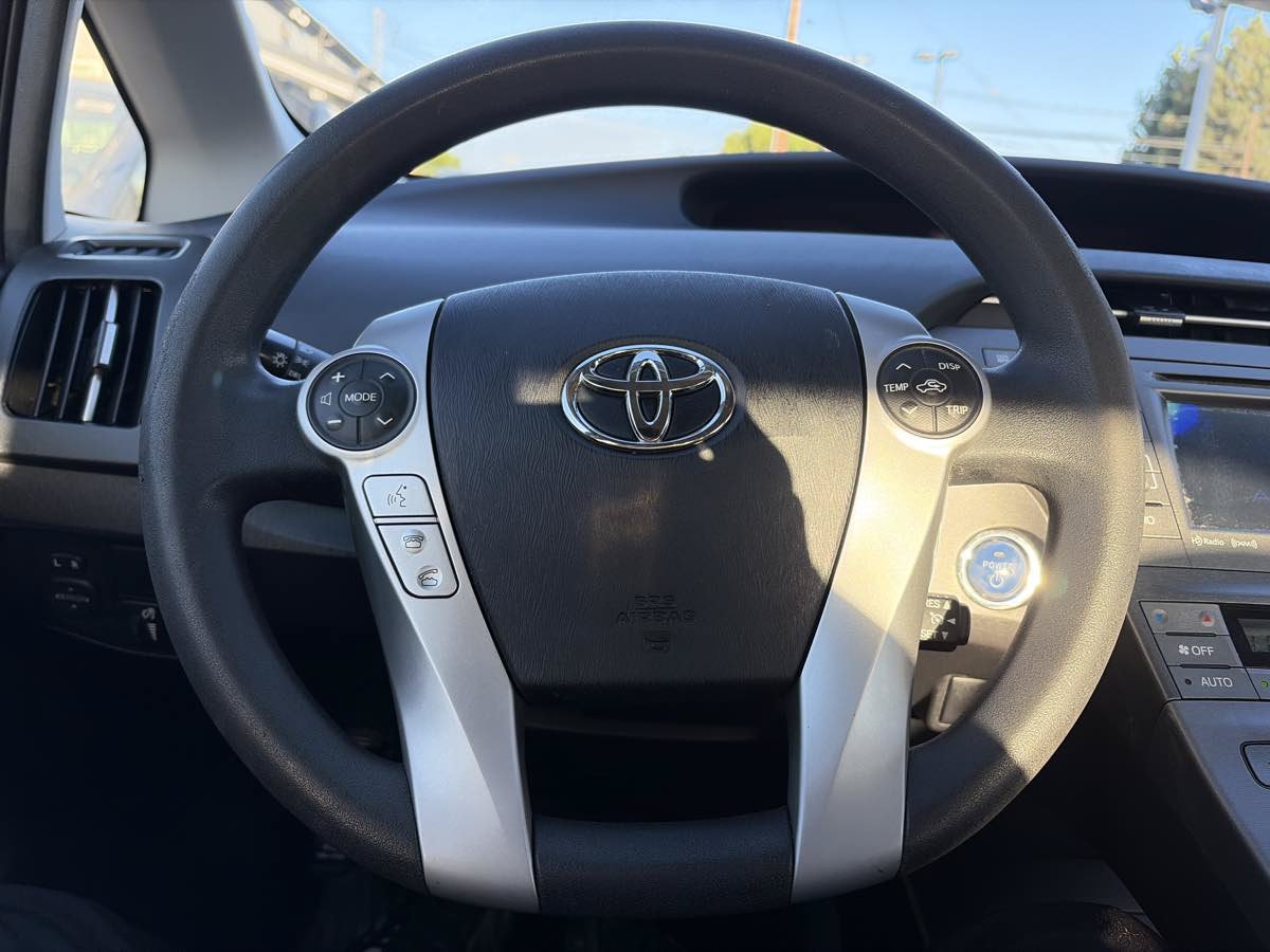 Used 2012 Toyota Prius Three FWD image 35
