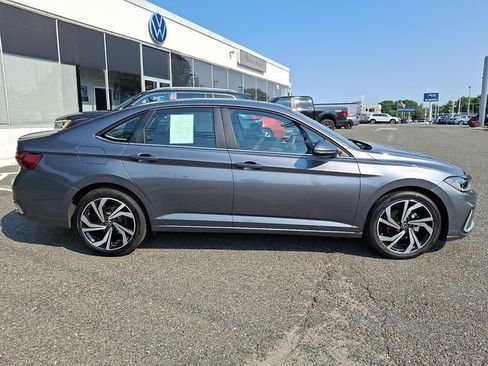 Certified 2026 Volkswagen Jetta SEL FWD image 7