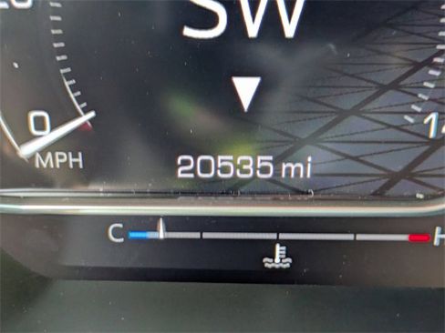 Used 2023 GMC Sierra 1500 SLT w/ SLT Premium Plus Package image 29