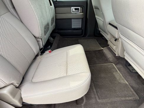 Used 2010 Ford F150 XLT image 11