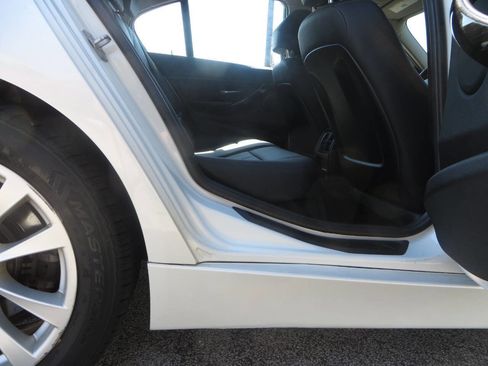 Used 2016 BMW 320i xDrive Sedan image 15