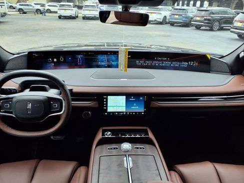 New 2026 Lincoln Navigator L Reserve AWD/4WD image 10