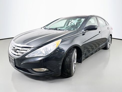Used 2013 Hyundai Sonata SE image 3
