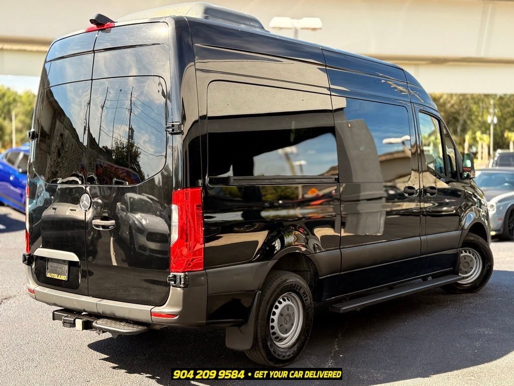 Used 2019 Mercedes-Benz Sprinter 2500 image 7