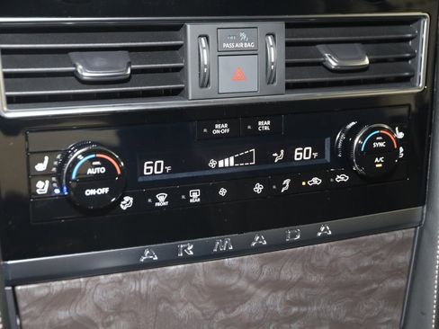 Used 2024 Nissan Armada Platinum w/ Captain's Chairs Package image 31