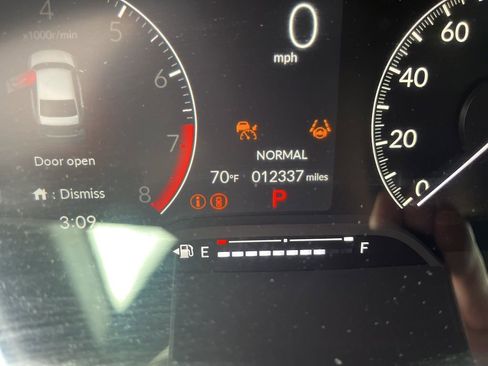 Used 2024 Honda Civic Sport image 5