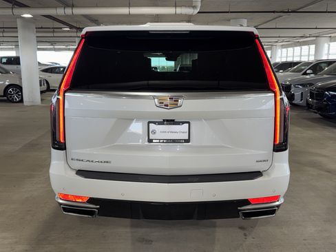 Used 2024 Cadillac Escalade ESV Premium Luxury w/ Performance Package AWD/4WD image 7