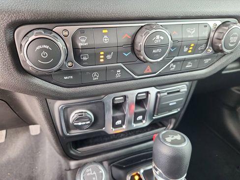 New 2026 Jeep Wrangler Sport AWD/4WD image 13