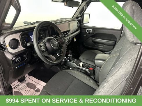 Used 2024 Jeep Wrangler Unlimited w/ Convenience Group AWD/4WD image 20