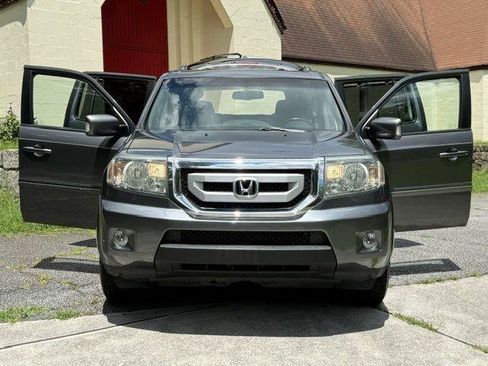 Used 2010 Honda Pilot Touring image 35