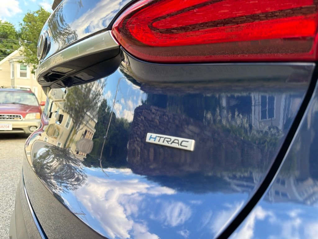 Used 2019 Hyundai Santa Fe SEL AWD/4WD image 10