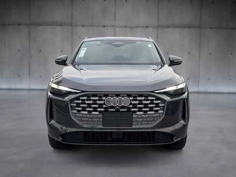Certified 2025 Audi Q5 Premium w/ Convenience Package AWD/4WD image 8