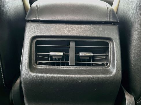 Used 2017 Ford Edge SEL w/ Equipment Group 201A AWD/4WD image 26