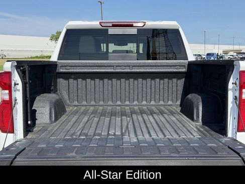 Used 2025 Chevrolet Silverado 1500 RST w/ Convenience Package II RWD image 39