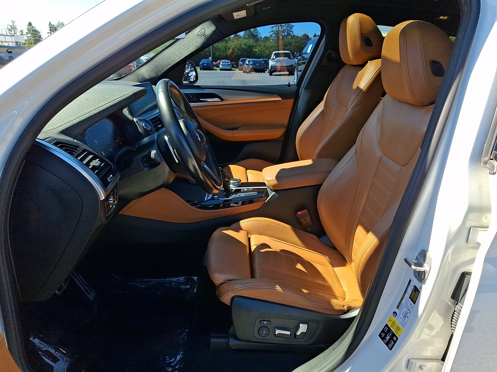 Used 2021 BMW X4 M40i w/ Premium Package AWD/4WD image 13
